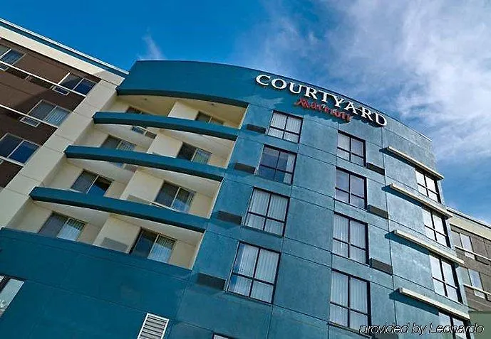 Courtyard By Marriott Edmonton West Hotel