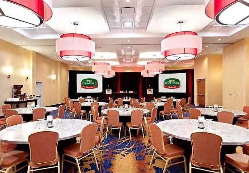 Courtyard By Marriott Edmonton West Hotel